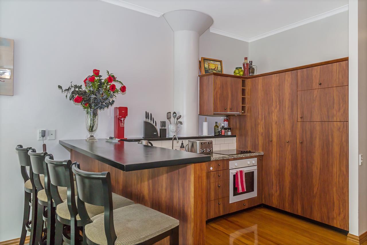 Comfortable Princes Wharf 2Br Apartment For Up To 6 Guests Auckland Bagian luar foto